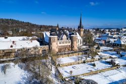 Panorama invernale dall'alto del castello di Coburgo, Baviera, Germania.

