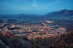 Panorama serale di Montella in Irpinia, Provincia di Avellino, Campania
