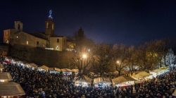 Panoramica  della manifestazione natalizia di Candele a Candelara, i mercatini di Natale - ©  Alessandra Gasperini / Omnia comunicazione