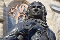 Particolare della statua a Johann Sebastian Bach a Lipsia, Germania.
