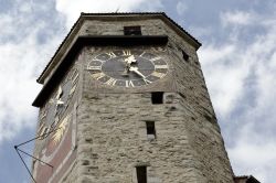 Particolare della torre dell'orologio di Rapperswil-Jona, Svizzera - © marekusz / Shutterstock.com