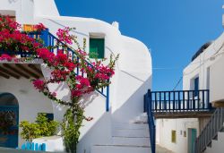 Particolare nel centro della Chora di Folegandros in Grecia. Siamo alle Isole Cicladi.