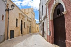 Passeggiata nel centro elegante e pulito di Presicce, costa ionica salentina