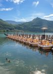 Pedalò sul lago di Caldaro, Trentino Alto Adige. Un modo originale e divertente per andare alla scoperta delle bellezze e degli angoli più nascosti del Kalterer See.


