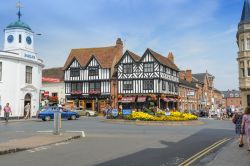 Piazza a Stratford-upon- Avon, Inghilterra - © Steve Buckley / Shutterstock.com 