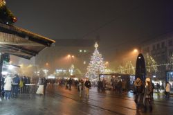 Piazza della Liberta durante l'Avvento a Brno in Moravia