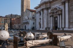 Piazza Paolo VI a Brescia durante la quarantena per la pandemia coronavirus, prmavera 2020, Lombardia. - © Riccardo Cirillo / Shutterstock.com