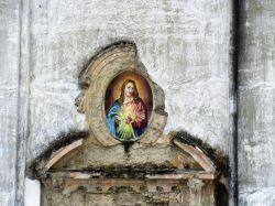 Pimonte, Campania: un dettaglio di una chiesa della cittadina vicino alla Costiera Amalfitana