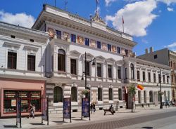 Piotrkowska Street a Lodz, Polonia. E' una delle vie dello shopping più lunghe d'Europa - © Mariola Anna S / Shutterstock.com