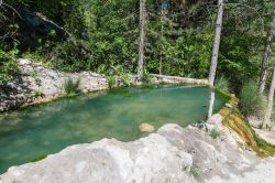 Piscina termale libera a Bagni San Filippo in Toscana