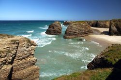 Playa de las Catedrales, la magica spiaggia di Ribadeo in Galizia (Spagna)