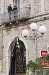 Processione pasquale per le strade del centro di Barile, provincia di Potenza - © edella / Shutterstock.com