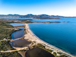 Punta Saline e il mare limpido di Olbia in Sardegna