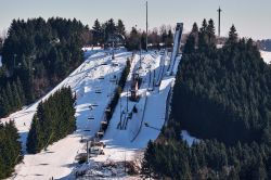 Rampe per il salto con gli sci allo Ski Carousel di Winterberg, Germania. - © Nielskliim / Shutterstock.com