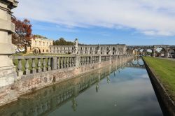 Riflessi sull'acqua a Villa Contarini di Piazzola sul Brenta  - © mary416 / Shutterstock.com