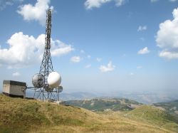 Ripetitore sul Monte Cimone, vicino a Sestola, Emilia Romagna.
