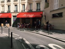 Ristorante Pozada nel quartiere Bastille in centro a Parigi