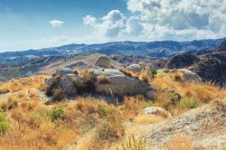 Rocce bianche levigate nel paesaggio di Bova Superiore, in Calabria