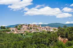 Roussillon, Provenza: nel cuore del Parco del Luberon, in Francia, il borgo di Roussillon è uno dei più pittoreschi e visitati dai turisti -  © PHB.cz (Richard Semik) ...