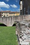 Rovine di alcune mura a corredo del castello di Abbiategrasso sud ovest di Milano - © Claudio Giovanni Colombo / Shutterstock.com
