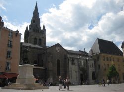 La chiesa collegiale di Saint André a Grenoble 
