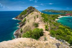 Saint Lucia (Caraibi) fotografata dall'alto. Di origine vulcanica, quest'isola fa parte dell'arcipelago delle Piccole Antille.



