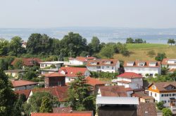 Salem nel Baden Wurtterberg e sullo sfondo il Lago di Costanza in Germania