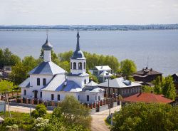 Chiesa di San Nicola Podozerie a Rostov Velikij, Russia  - La bella chiesa dedicata a San Nicola si affaccia sulle rive del Lago Nero ad una sessantina di chilometri a sud est del capoluogo ...