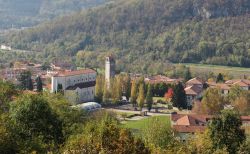 San Pietro al Natisone, il bucolico villaggio del Friuli Venezia Giulia vicino al confine con la Slovenia - © luca pbl / Shutterstock.com
