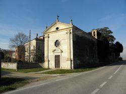 La Cappella di Sant'Anna fa parte del complesso di Villa Guastaverza Bottura a Ramedello  di Cerea - © Threecharlie, CC BY-SA 4.0, Wikipedia