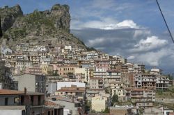 Panorama del centro di Ulassai in Sardegna - © Hans Peter Schaefer - CC BY-SA 3.0 - Wikimedia Commons.