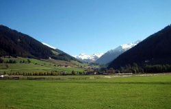 Sarntal, la Val Sarentino, vista da nord in Alto Adige