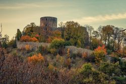 Scorcio autunnale del Castello di Montella in Irpinia