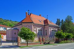 Scorcio del centro abitato di Lendava, Slovenia. Sino al 1918 la città fu un distretto inserito nella contea di Zala del Regno d'Ungheria per poi passare nella sfera d'ambito ...