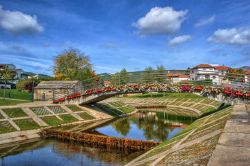 Uno scorcio del piccolo villaggio di Boticas, Portogallo. Questo paesino si trova nella zona di Barroso, una regione montuosa e agreste del Portogallo.
