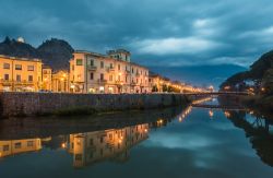 Scorcio notturno di Sora in Ciociaria, regione Lazio