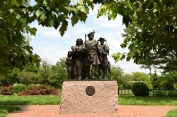 Scultura in memoria degli immigrati scozzesi a Philadelphia (Pennsylvania), USA - © Bumble Dee / Shutterstock.com