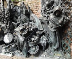 Sculture in bronzo sulla storia di Dusseldorf, Germania  - © Alina Bratosin / Shutterstock.com