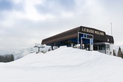 La seggiovia Molino-Le Buse nell'area Dolomite Alps Ski San Pellegrino, Falcade, Veneto - © PHOTOMDP / Shutterstock.com