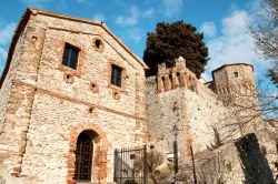 Scorcio del Castello di Montebello a Torriana- © Massimiliano Pieraccini / Shutterstock.com
