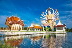 Tempio di Wat Plai Laem Koh Samui, Surat Thani, Thailandia - © Aleksandar Todorovic / Shutterstock.com