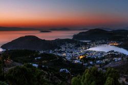 Tramonto sull'isola di Patmos, mare Egeo, Grecia