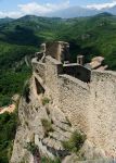 Le mura del Castelo di  Roccascalegna, medieval castle in Abruzzo