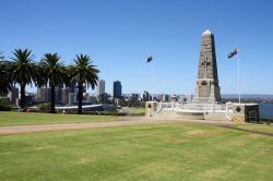 Lo State War Monument in Kings Park a Perth, ...