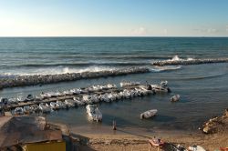 Barche nella marina di Trappeto in Sicilia