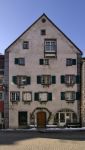 Un'antica casa nel centro di Maienfeld, in Svizzera. - © Jan Bruder / Shutterstock.com