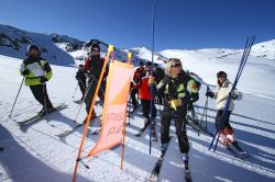 Un percorso di slalom alle Deux Alpes, vicino a Grenoble. Sebbene non sia mai stata sede di gare di Coppa del Mondo di sci, le piste delle 2 Alpes hanno tutti i requisiti tecnici per ospitare ...