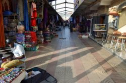 Suq, Dakhla: le strade del centro ospitano i negozi e le principali attività commerciali. Non manca quindi il suq, tipico del mondo arabo.