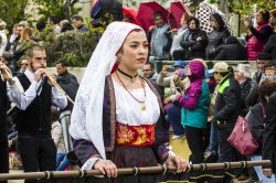 Spettacolo folkloristico Launeddas a Villaputzu, Sardegna - © GIANFRI58 / Shutterstock.com