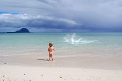 Spiaggia a Mauritius ideale per famiglie con bambini